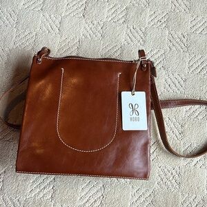 NWT Women’s Hobo International Leather Crossbody Bag